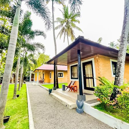 Airport Eco Cottage Katunayaka Bagian luar foto